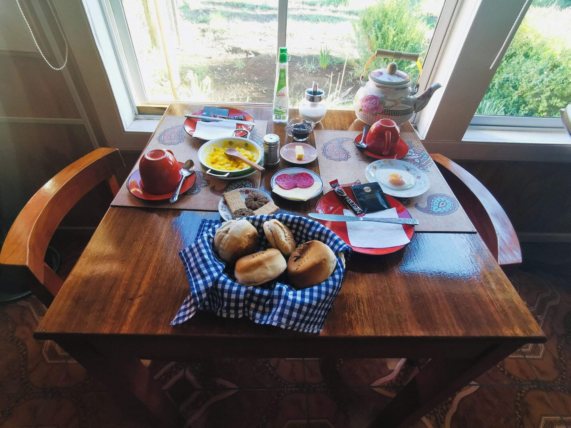 Comodidades del Alojamiento Hostal Piedra Santa