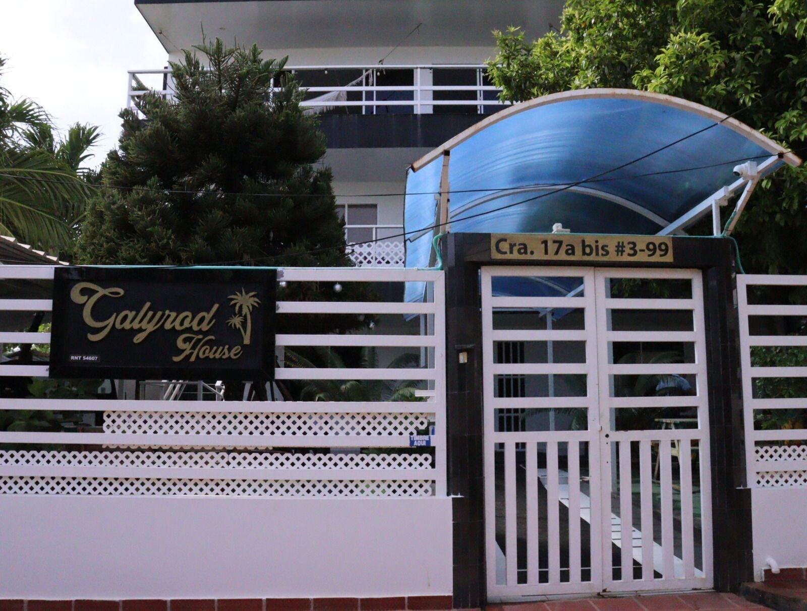 Varios Hotel Galyrod House