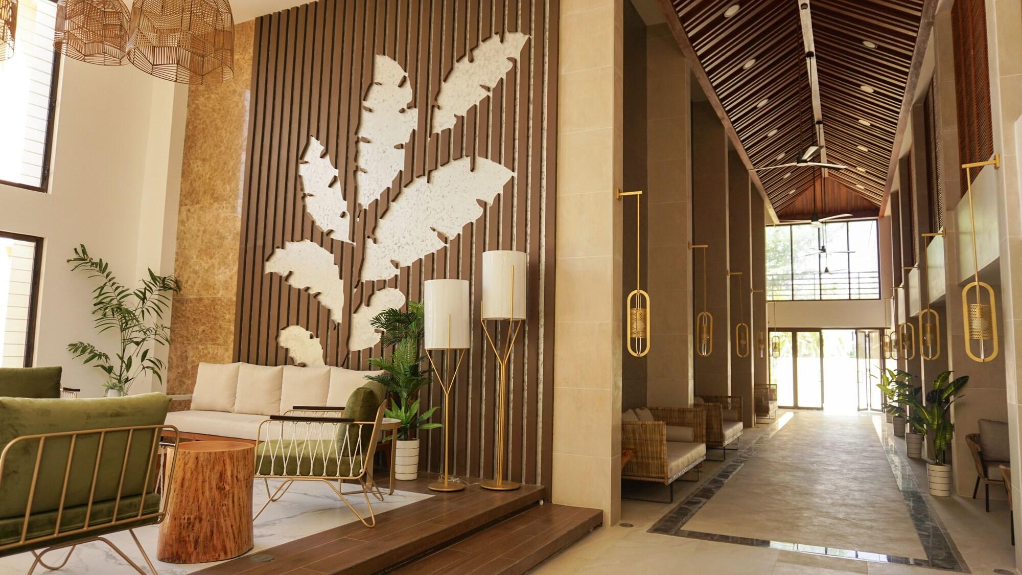Vista Lobby Aureo La Union