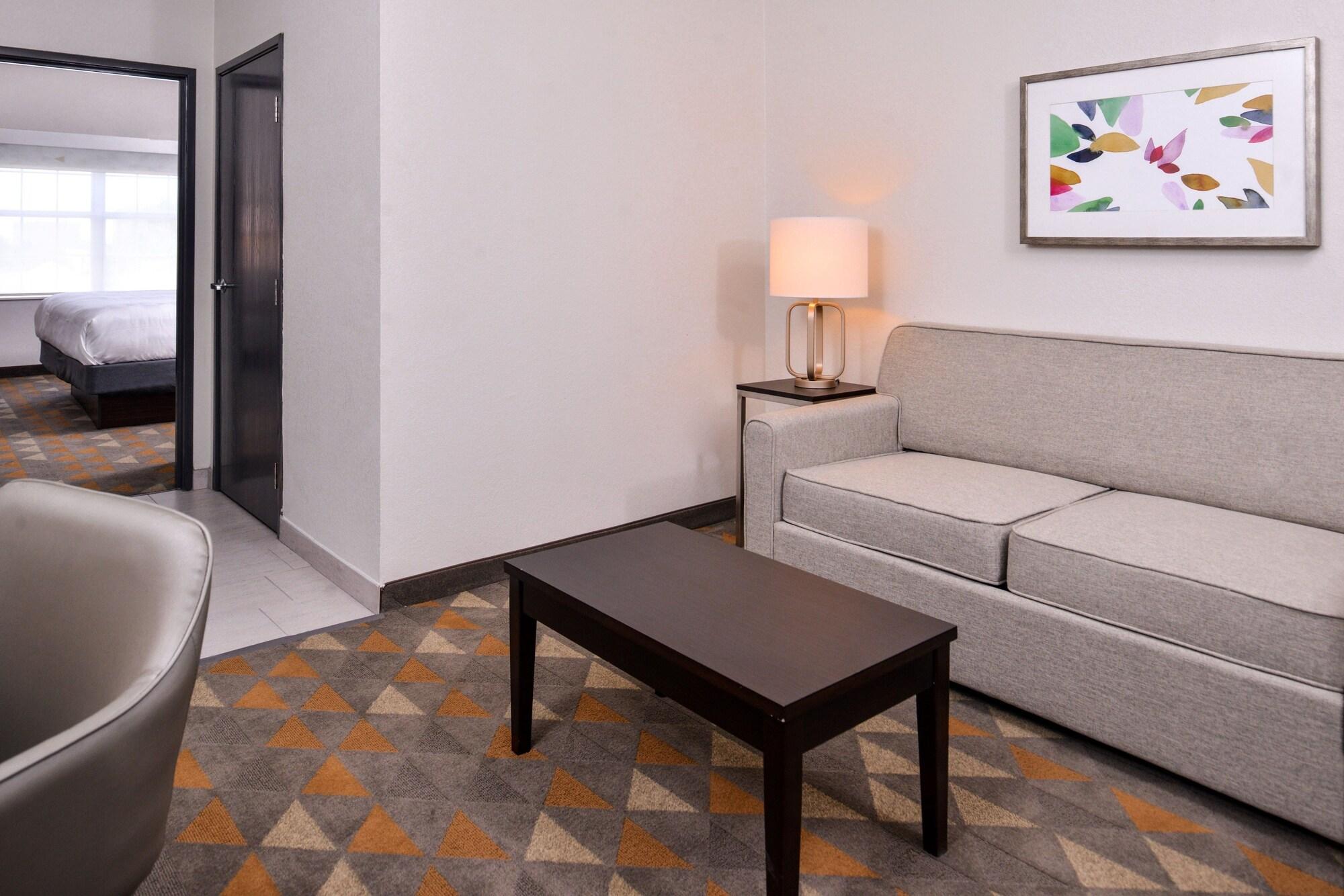 Habitación Holiday Inn & Suites Dallas-Addison by IHG