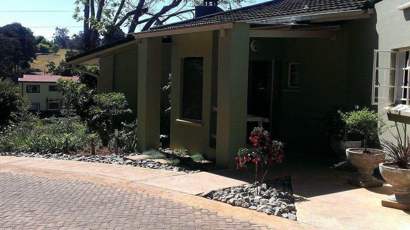 Vista Exterior The Place Guest House