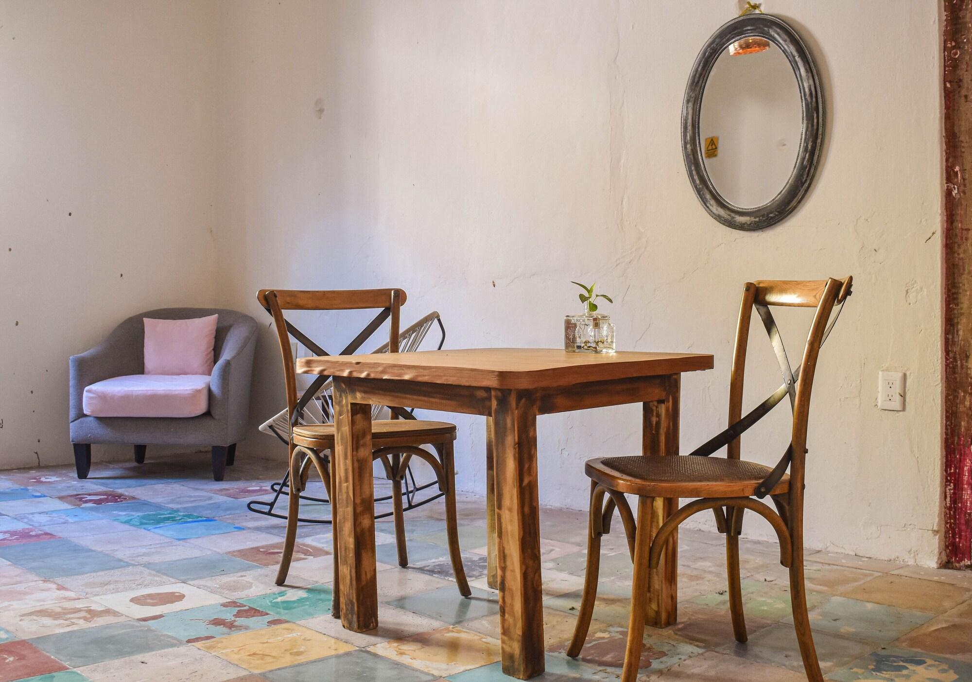 Bar/Salón Rustik-inn