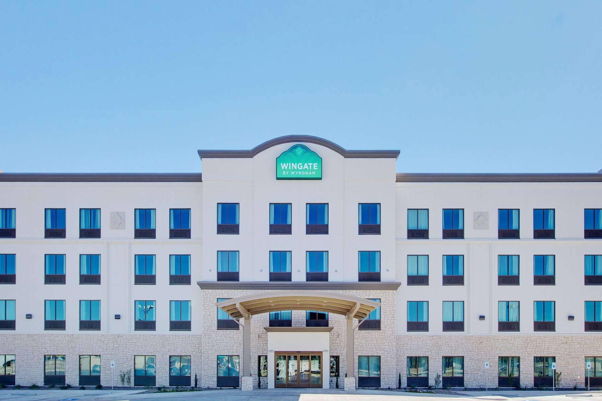 Vista Exterior Wingate By Wyndham San Angelo