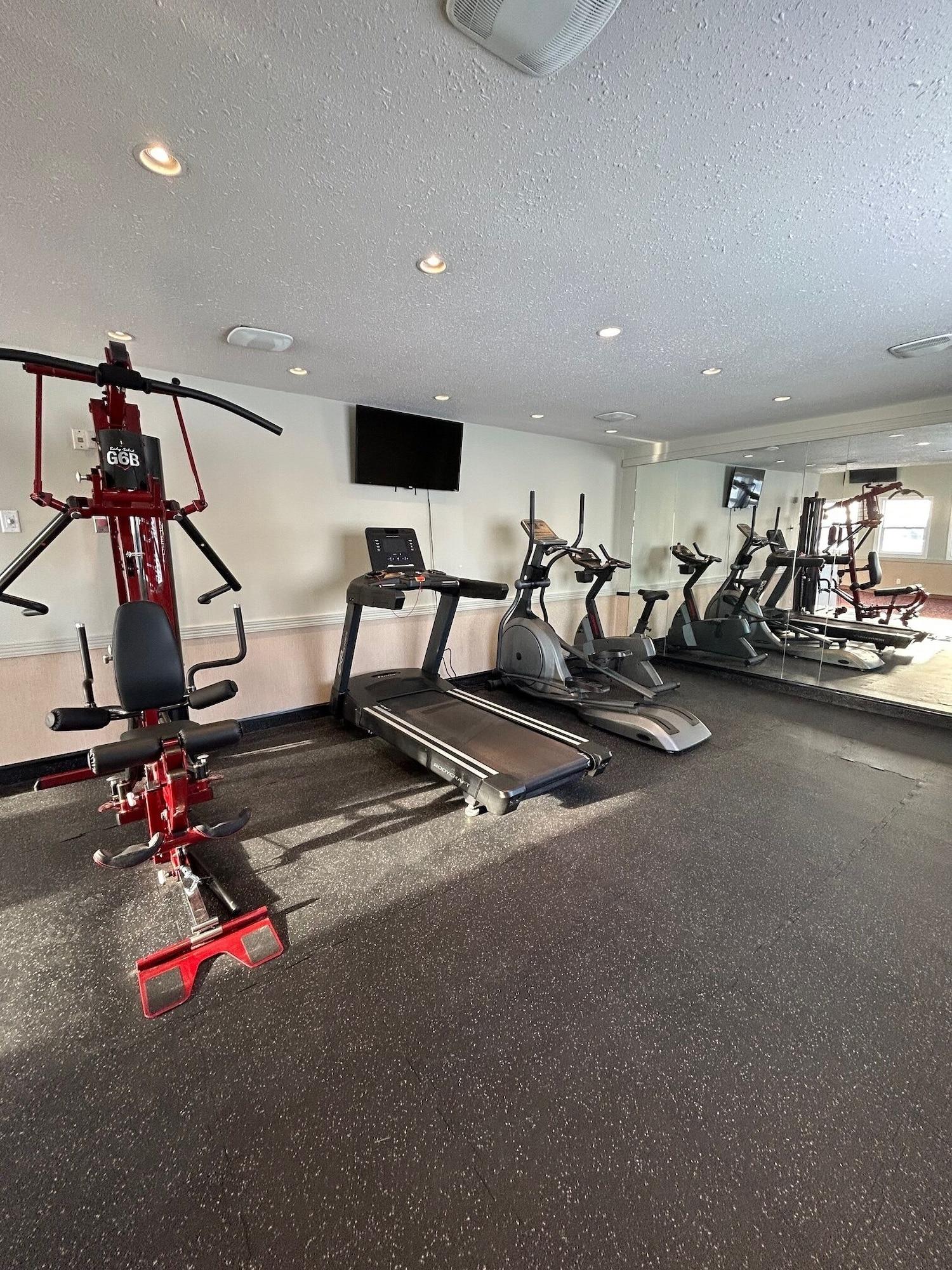 Gimnasio Travelodge by Wyndham Valleyview AB