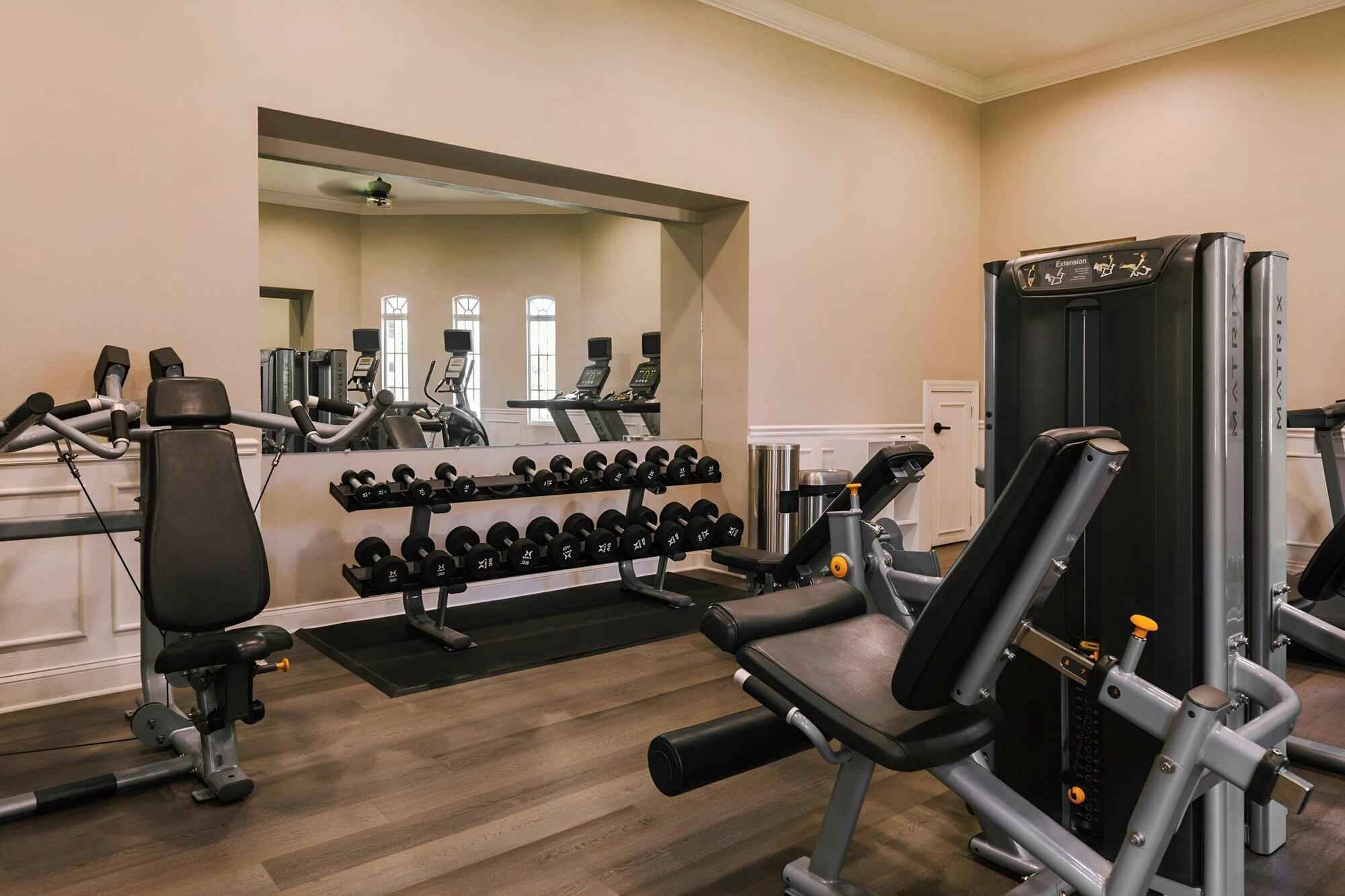Varios Sonder by Marriott Bonvoy Vista Cay Apartments