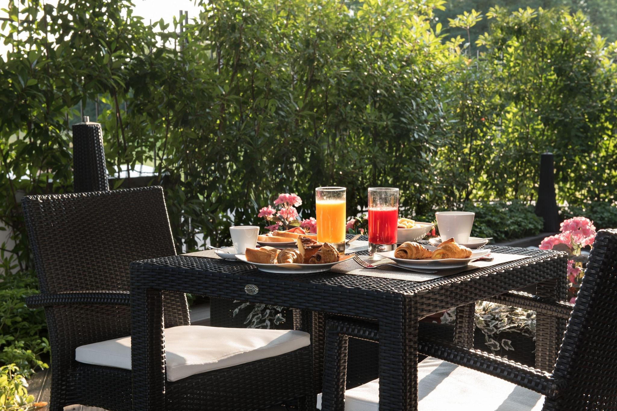 Vista Lobby Expo Hotel Milan