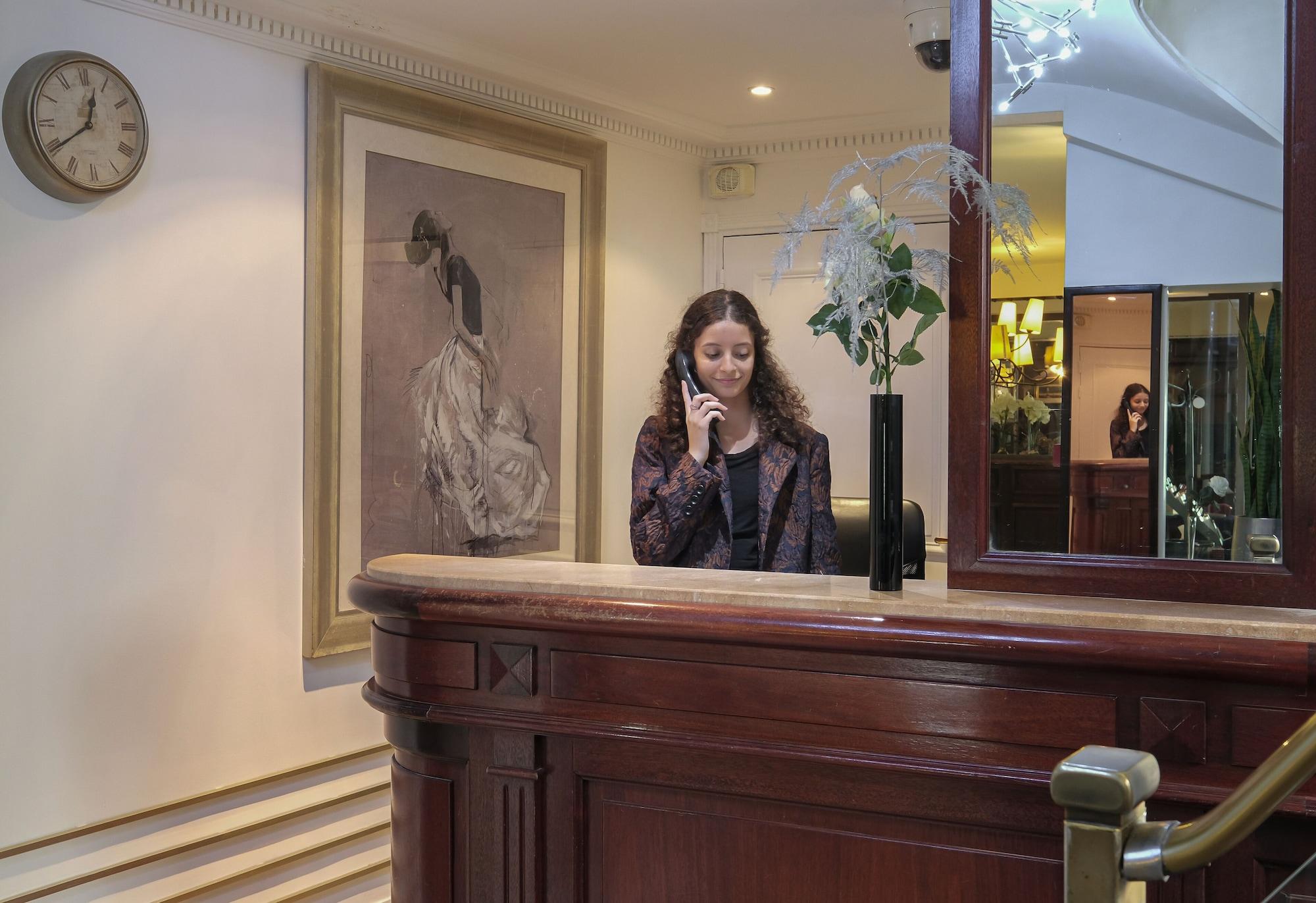 Vista Lobby Hotel London