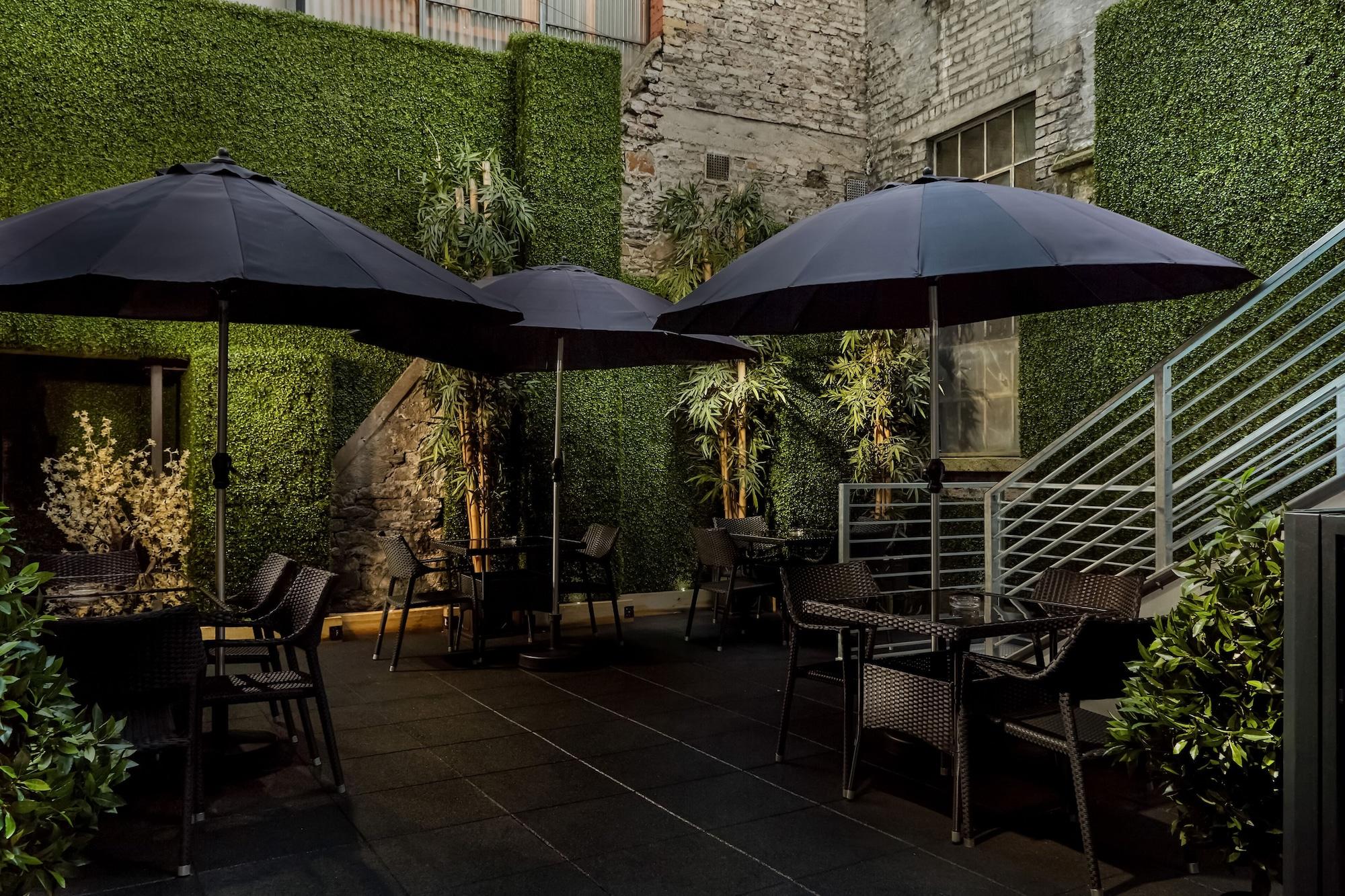 Vista Exterior Temple Bar Inn