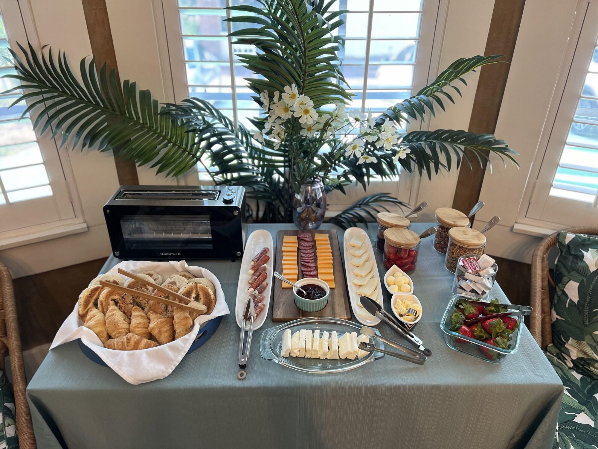 Restaurant VIinoy House