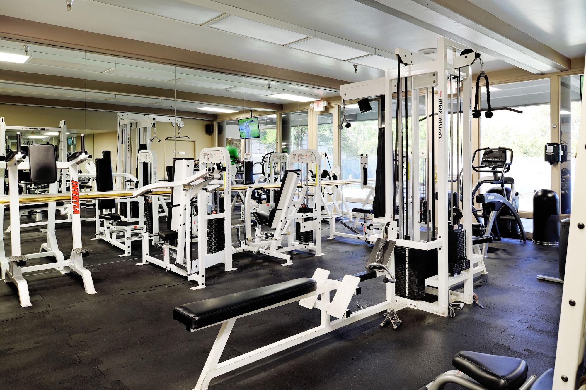 Gimnasio Riviera Oaks Resort