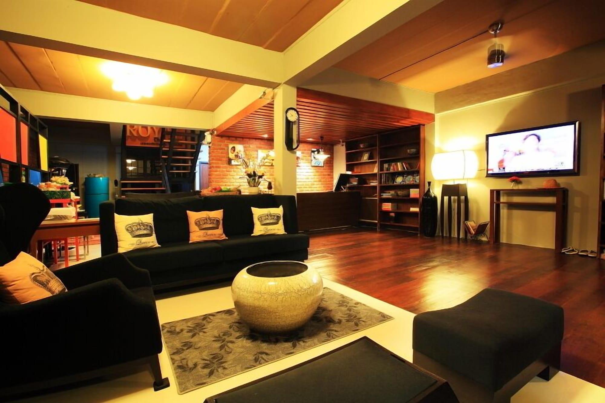 Vista Lobby The Royal Chiangkhan Boutique Hotel