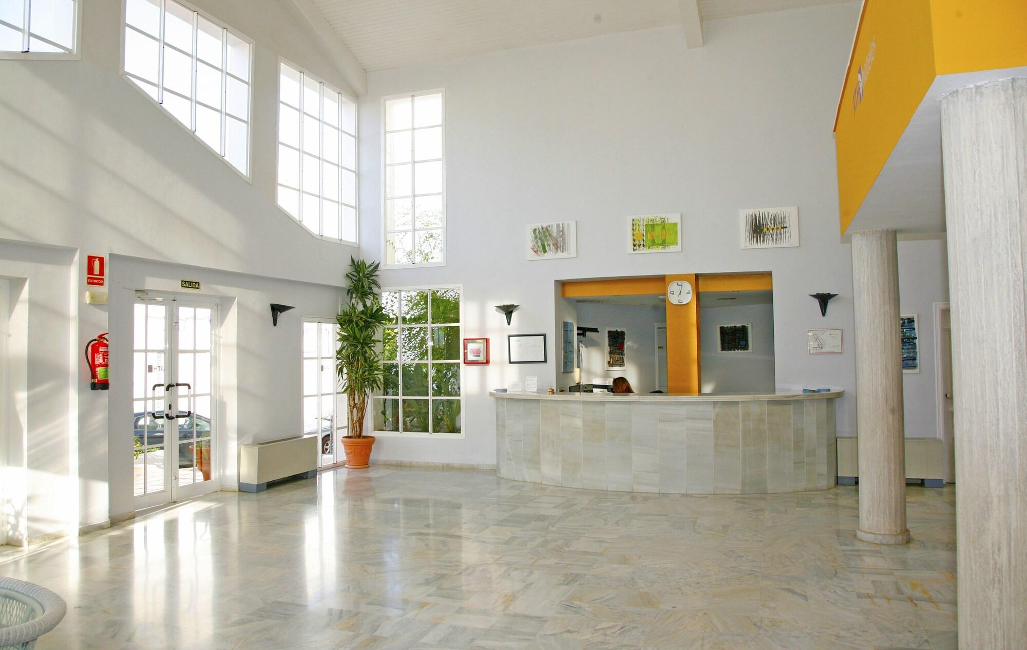 Vista Lobby ELE La Perla