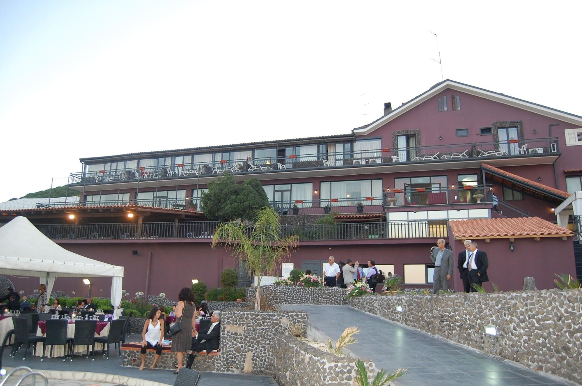 Vista Exterior Hotel Villa Michelangelo