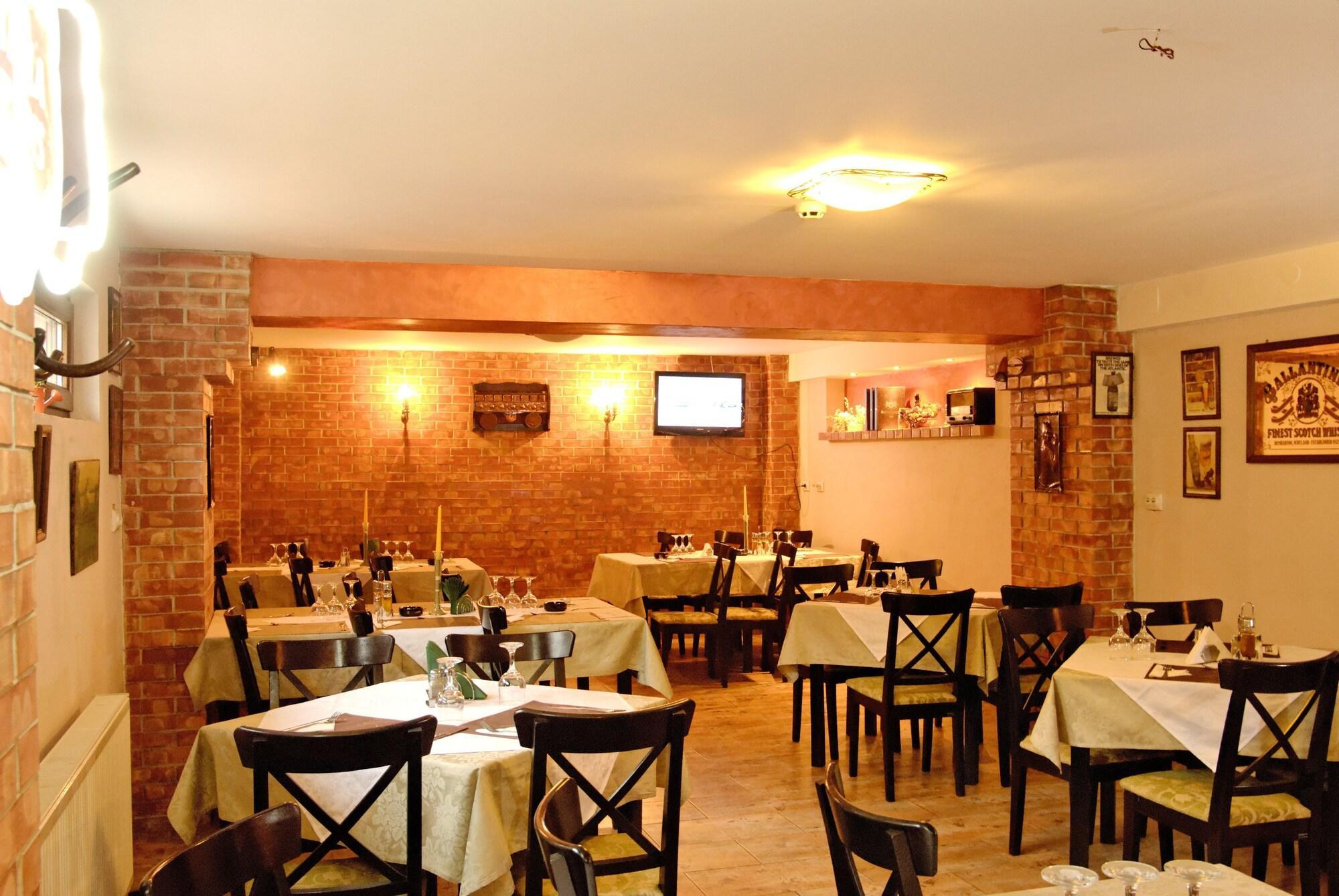 Bar/Salón Belleville