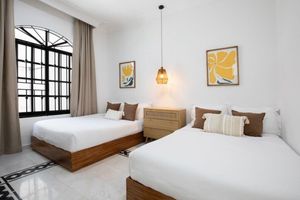 Alquiler Vacacional - Casa Kathy: Exquisite 6BR, 11 Bed & 26 Guests