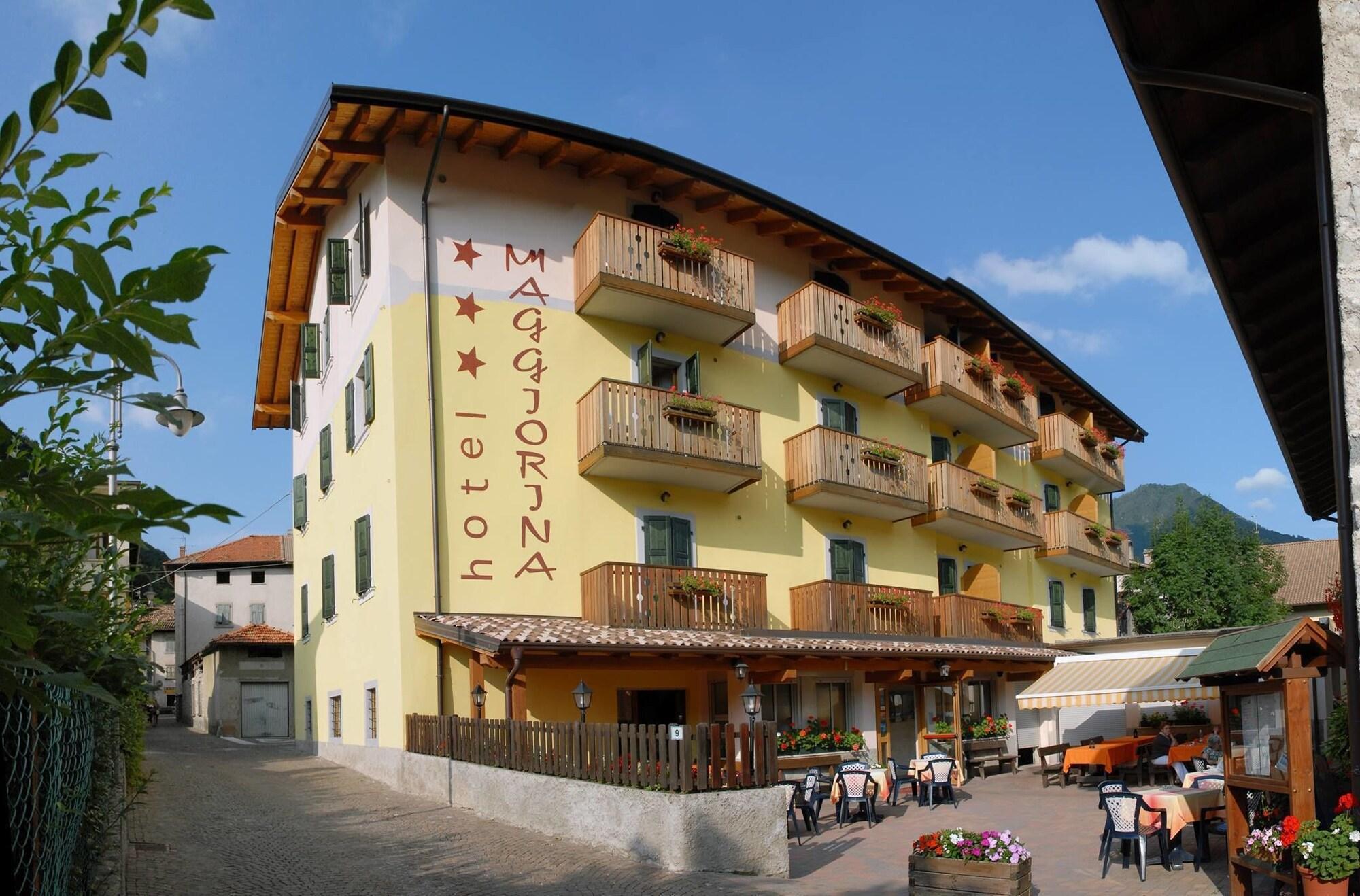Vista Exterior Albergo Maggiorina