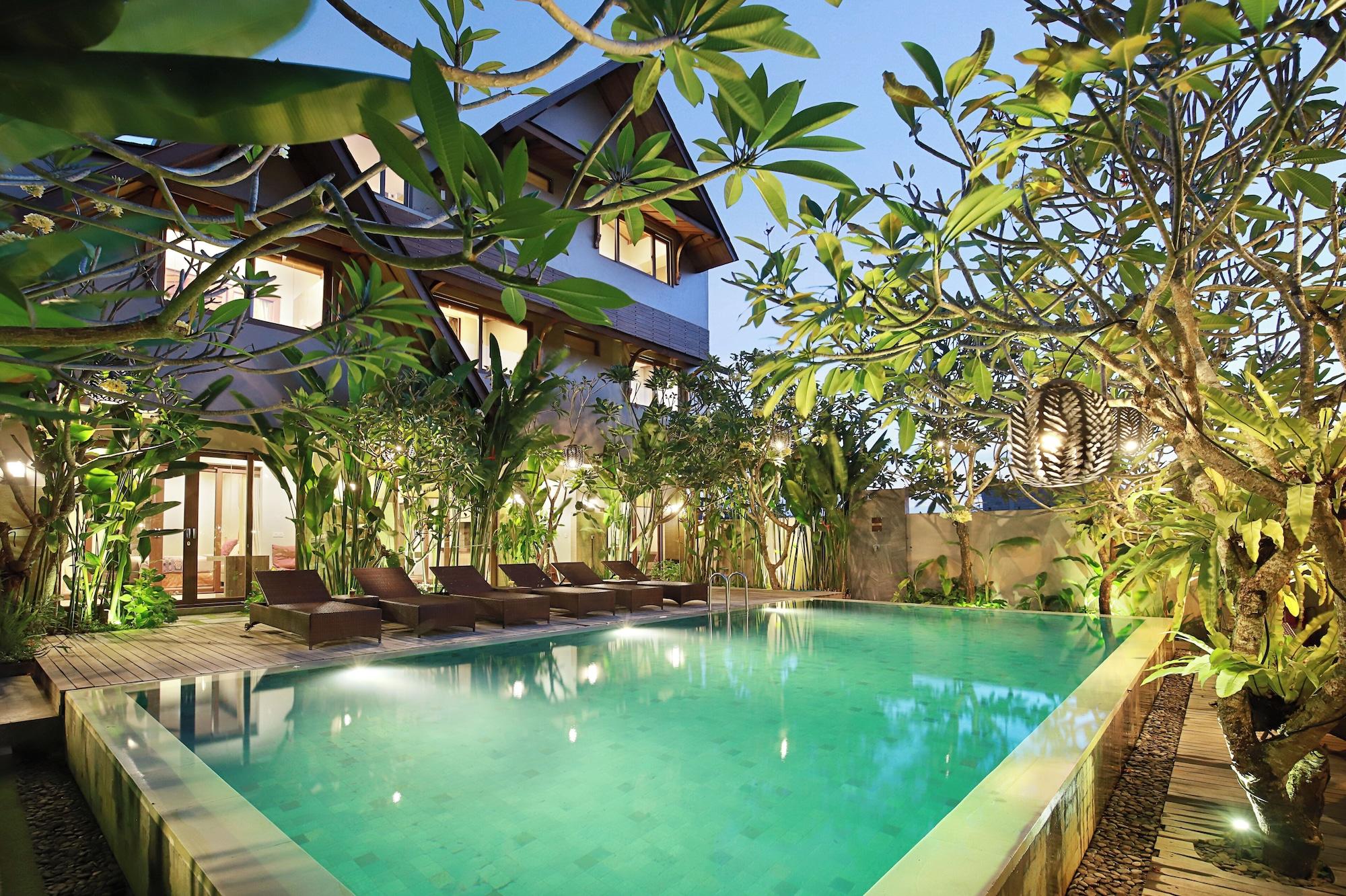 Vista Exterior Puri Sabina Bed & Breakfast