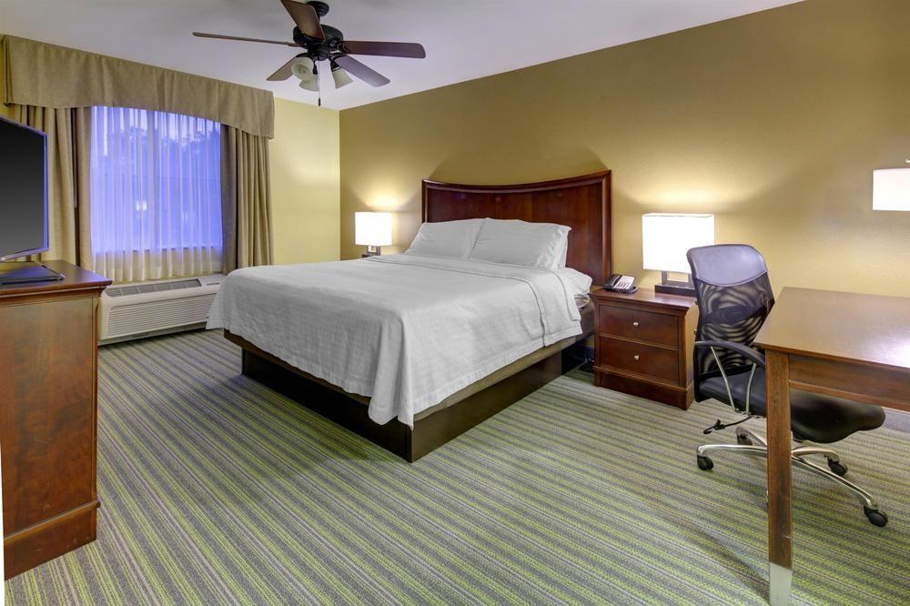 Habitación Homewood Suites West Palm Beach