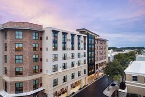 Alojamiento - Hyatt Place Mount Pleasant Towne Centre