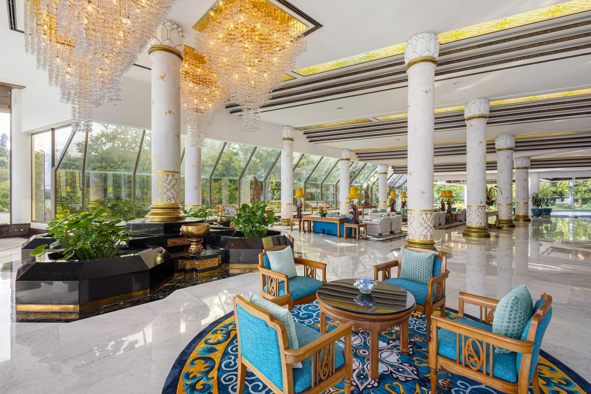 Vista Lobby Royal Wing Suites & Spa Pattaya