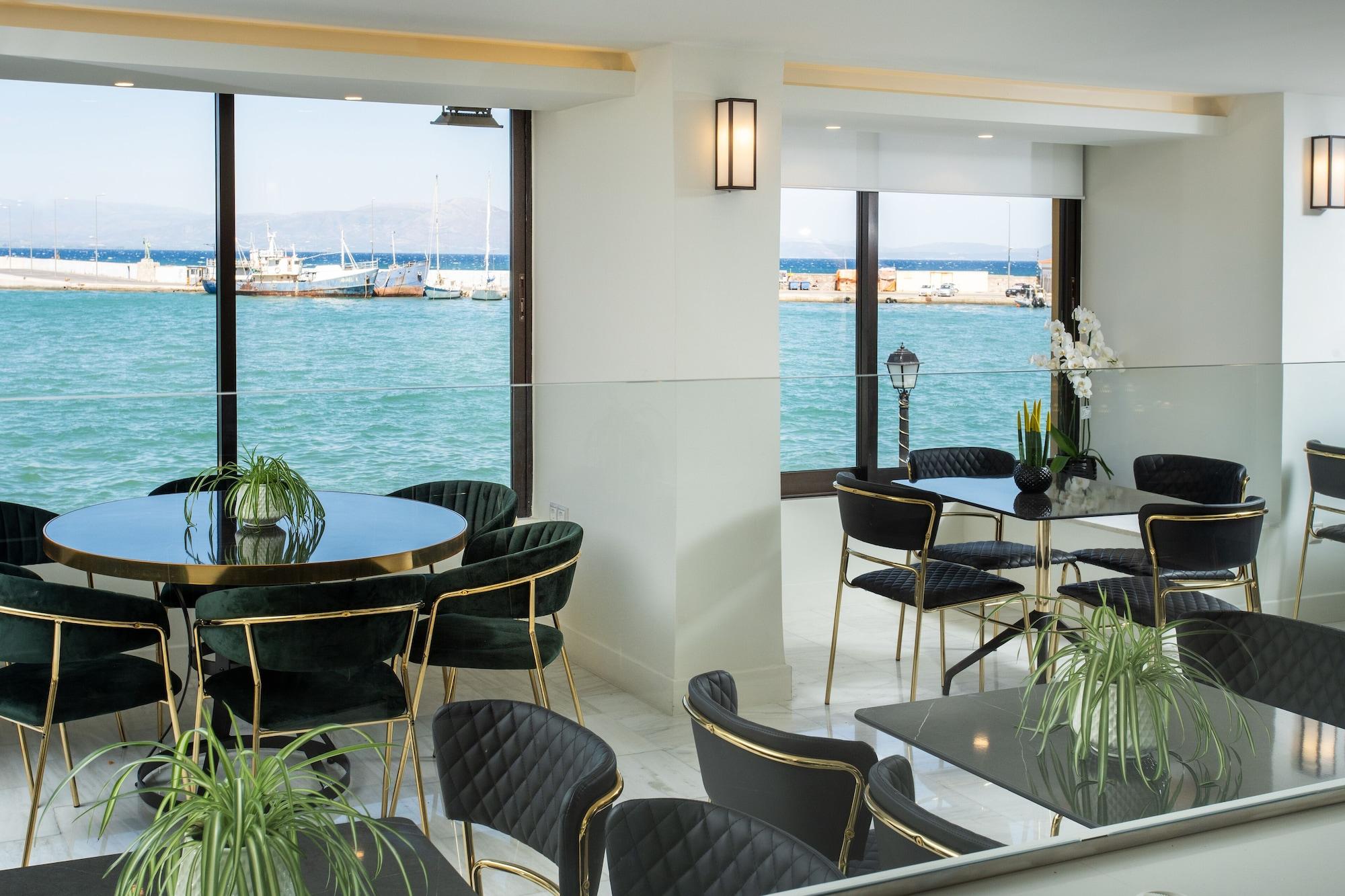 Bar/Salón Pantheon City Hotel
