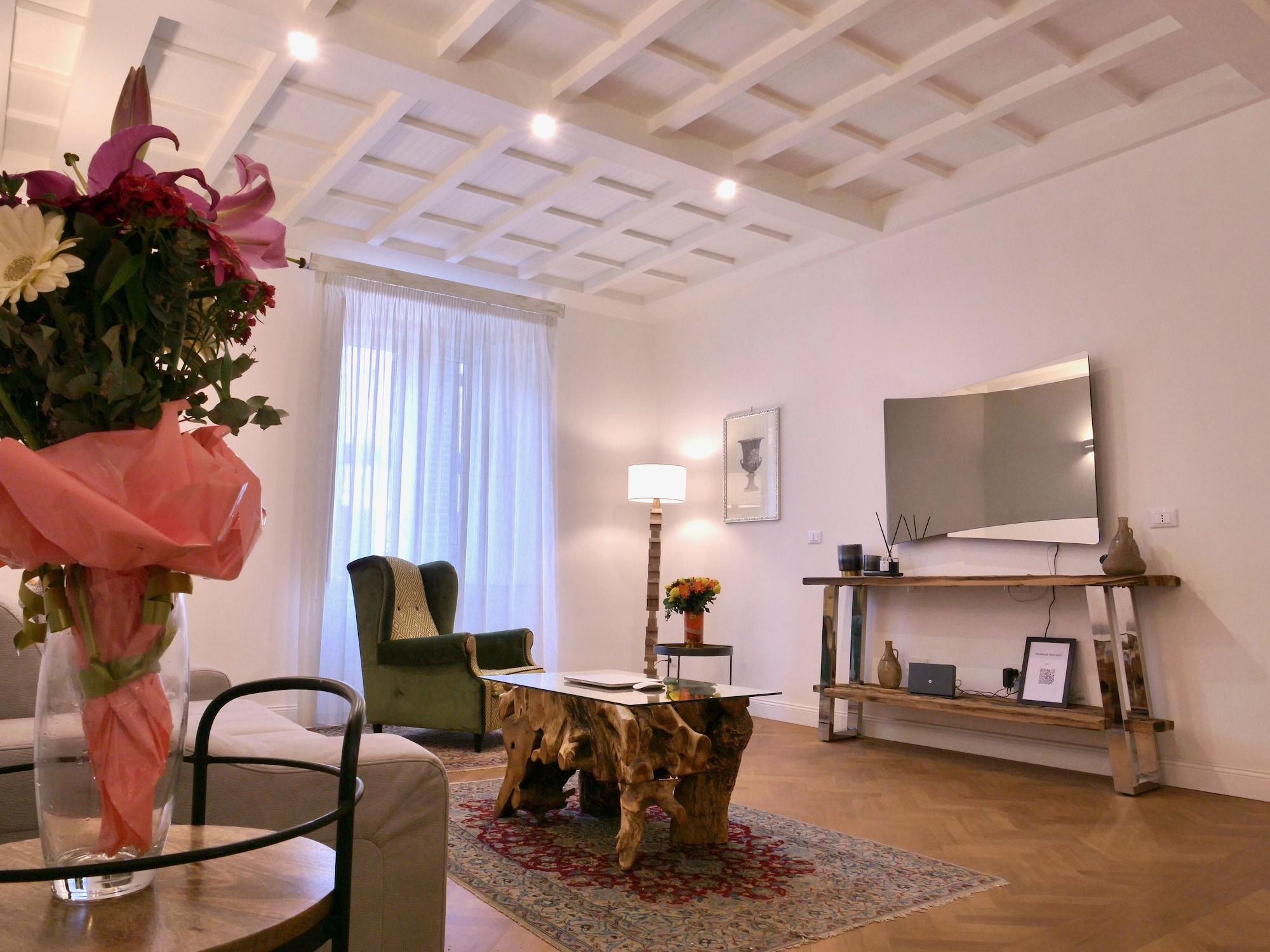 Varios HELMIRAGE SUITE VIA DEL CORSO