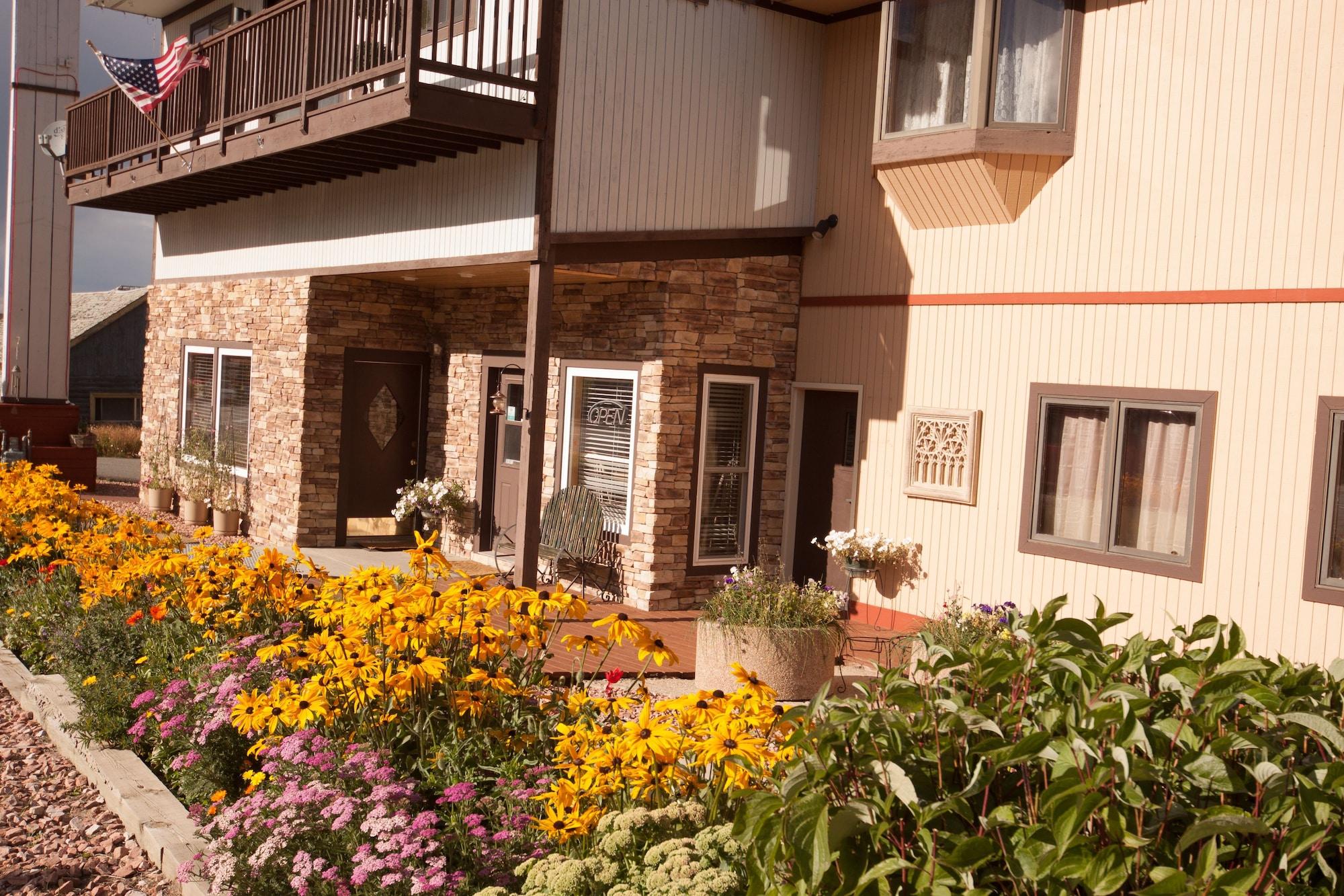 Vista Exterior Valley Hi Motel - Near Winter Park Visitor Center