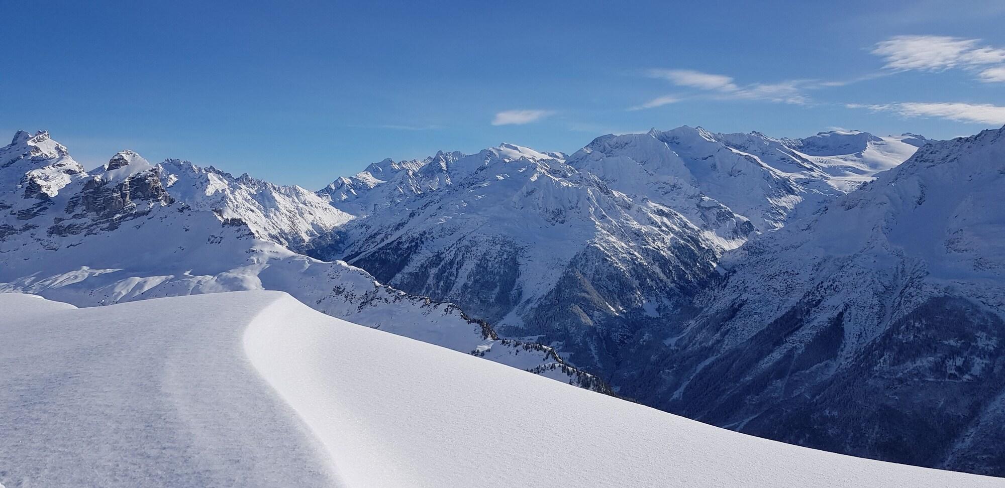 Instalaciones Recreativas Pension Chalet Berkana