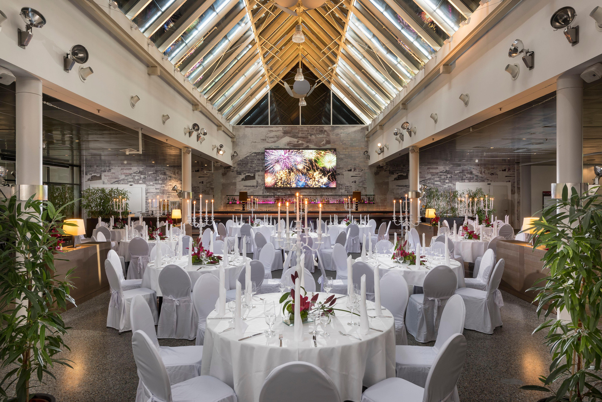 Bar/Salón Holiday Inn Berlin City West by IHG
