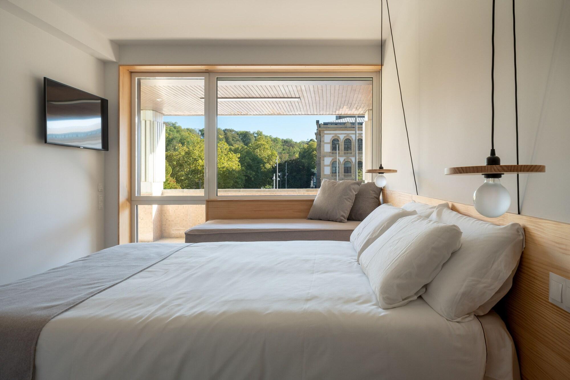 Varios Cristina Enea Rooms