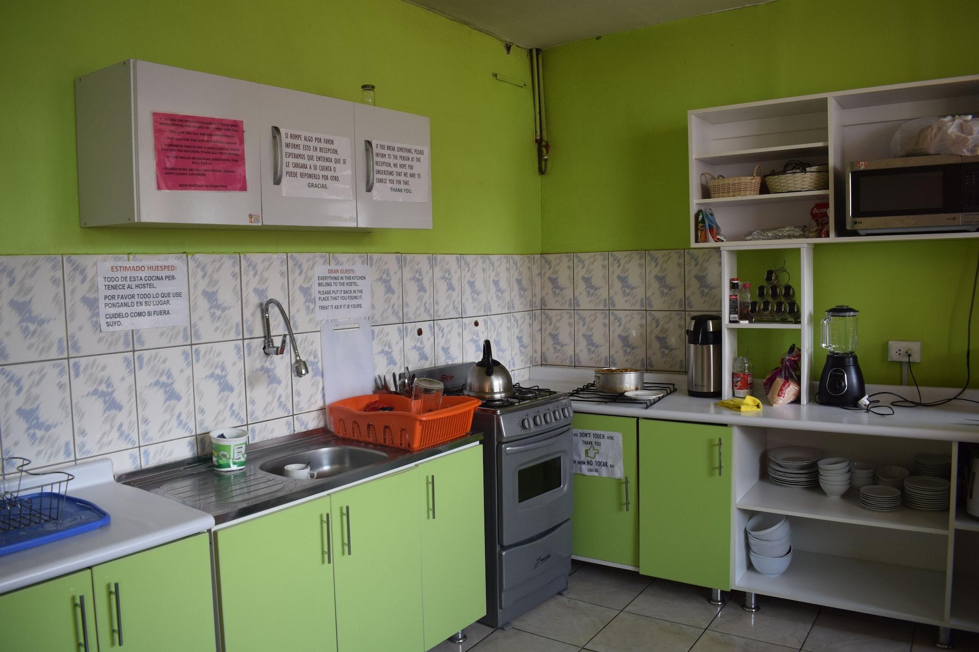 Comodidades del Alojamiento Mango Hostel Bed & Breakfast