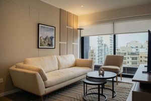 Arriendo temporal - w Elegant 2BR Apartment in Miraflores Steps From Larcomar