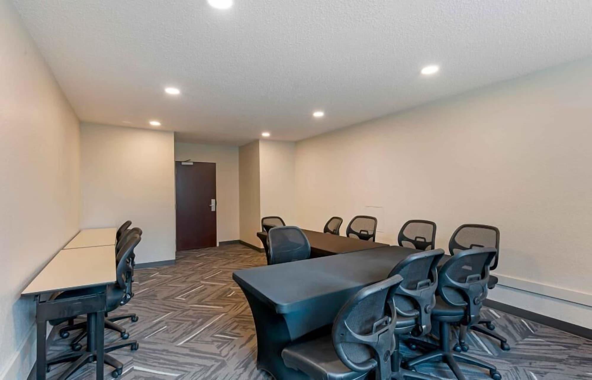 Centro de Negocios Extended Hotel Studio
