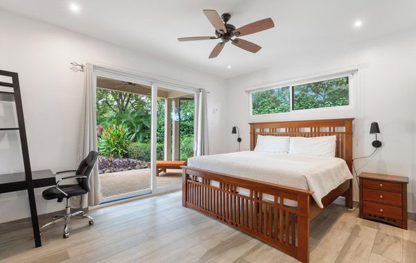 Beautiful home in a gated Neighborhood, Walking Distance to Beach with Garden - Hoteles todo incluido en Playa Conchal, Guanacaste