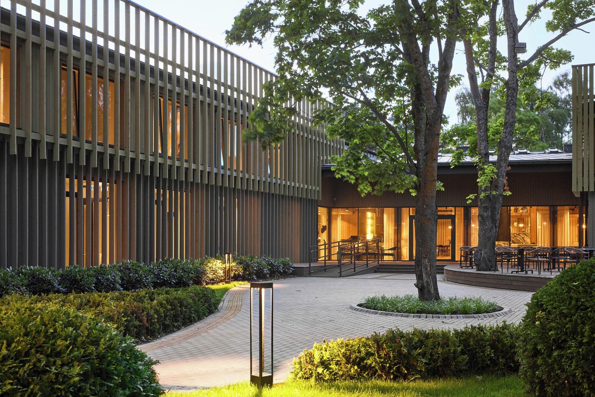 Varios Monist by SPA VILNIUS