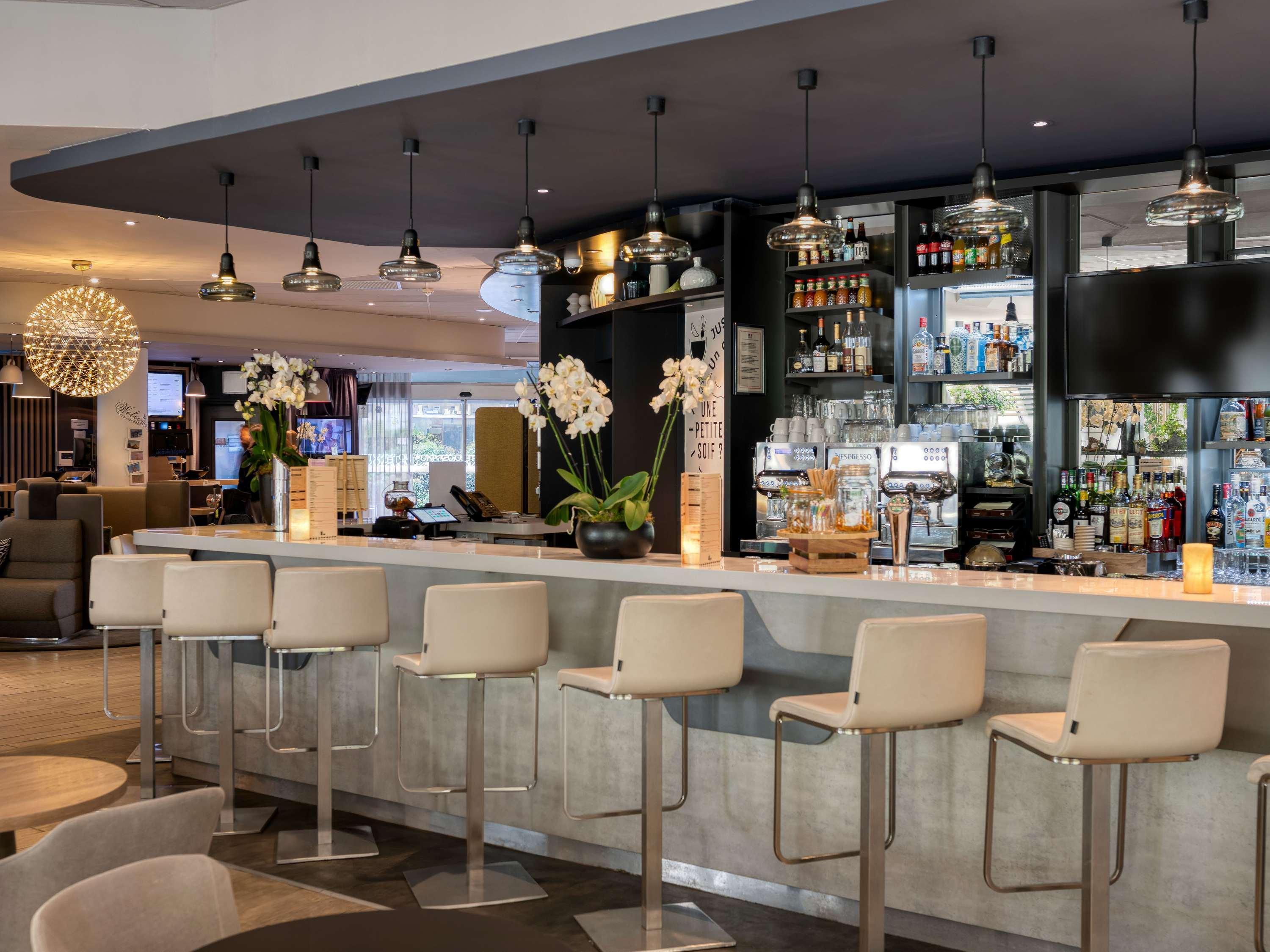 Bar/Salón Novotel Paris Centre Bercy