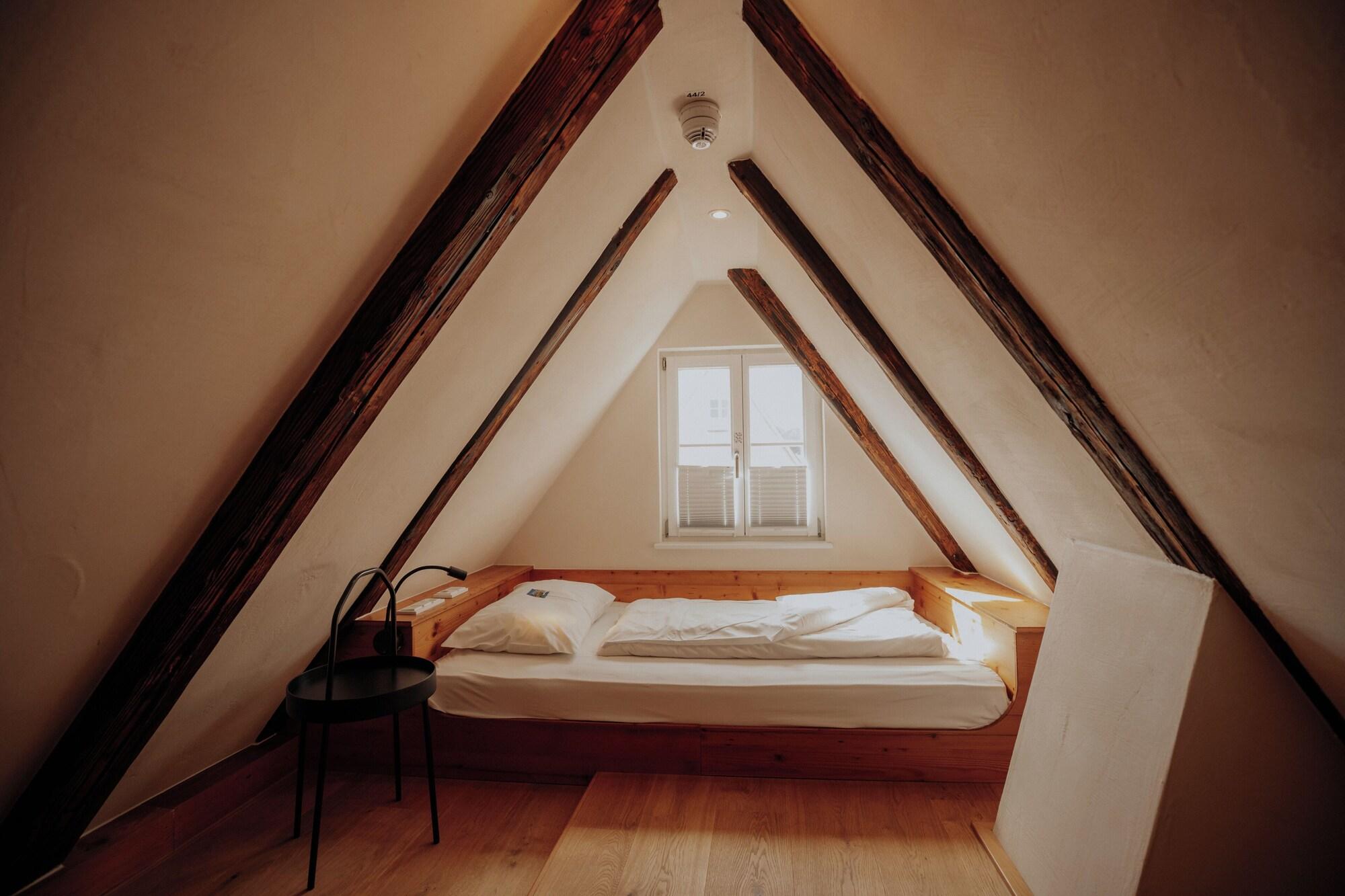Set de Habitación Altstadtmittehotel
