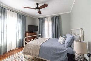Alquiler Vacacional - Beautifully Updated Historic Home conveniently located in downtown Mesa!