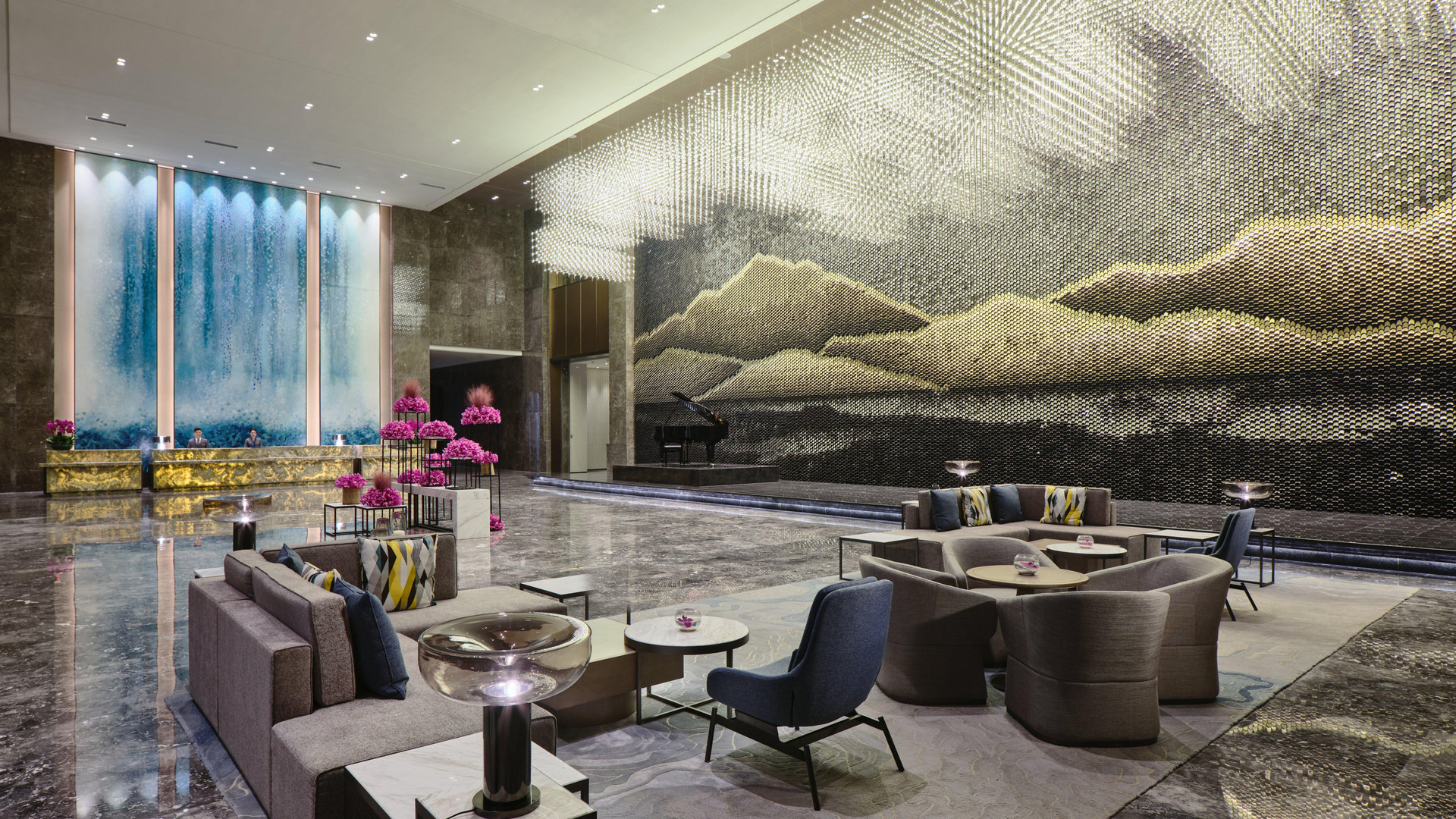 Vista Exterior Crowne Plaza Wuhan Development Zone by IHG