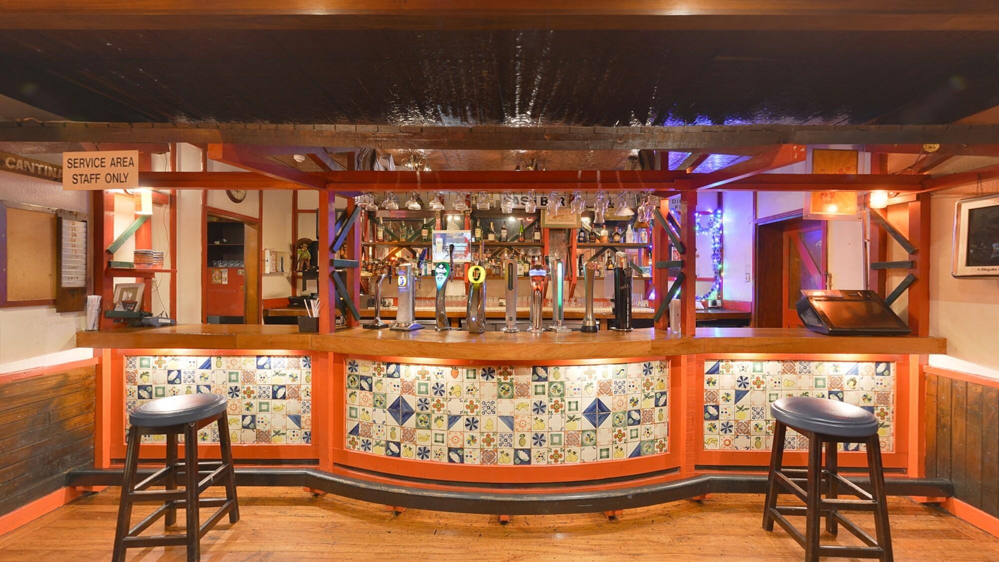 Bar/Salón Grand Astoria Hotel