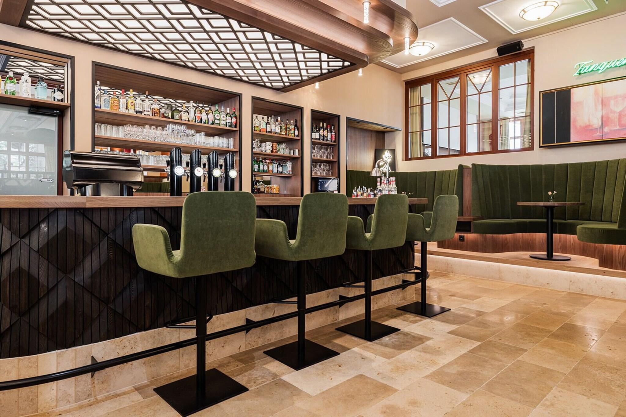 Bar/Salón Hotel Guggenberger