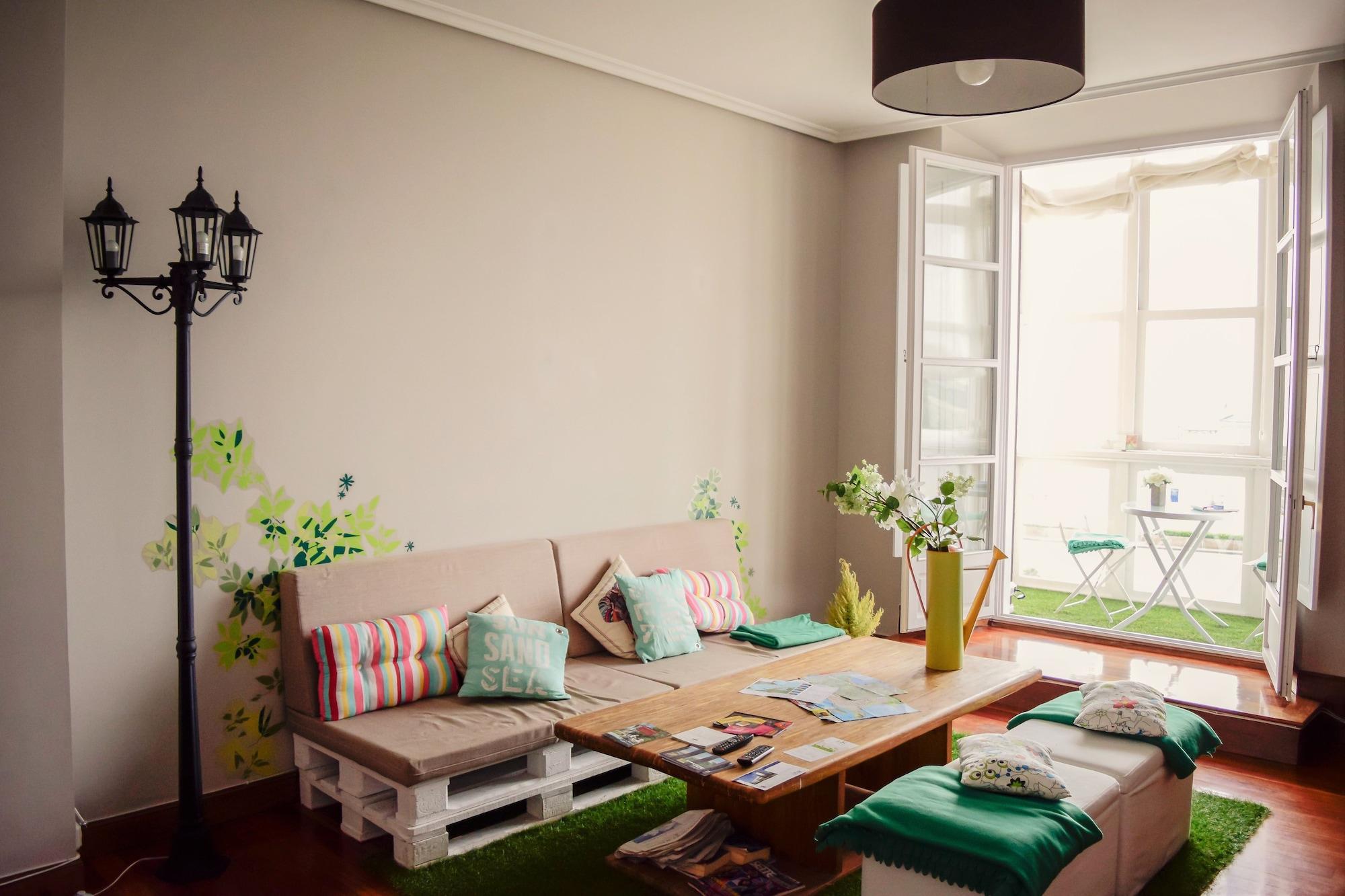 Varios Hostel Santander