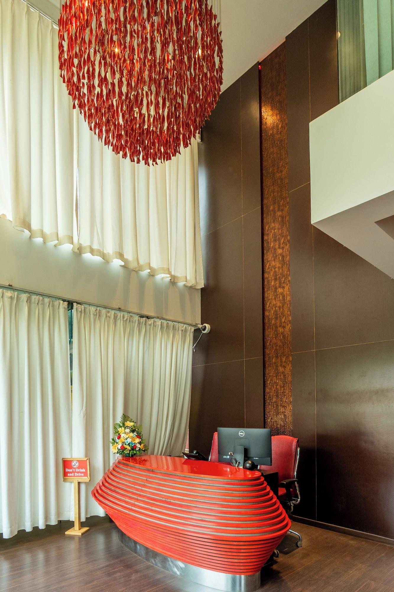 Vista Lobby Fahrenheit Hotel