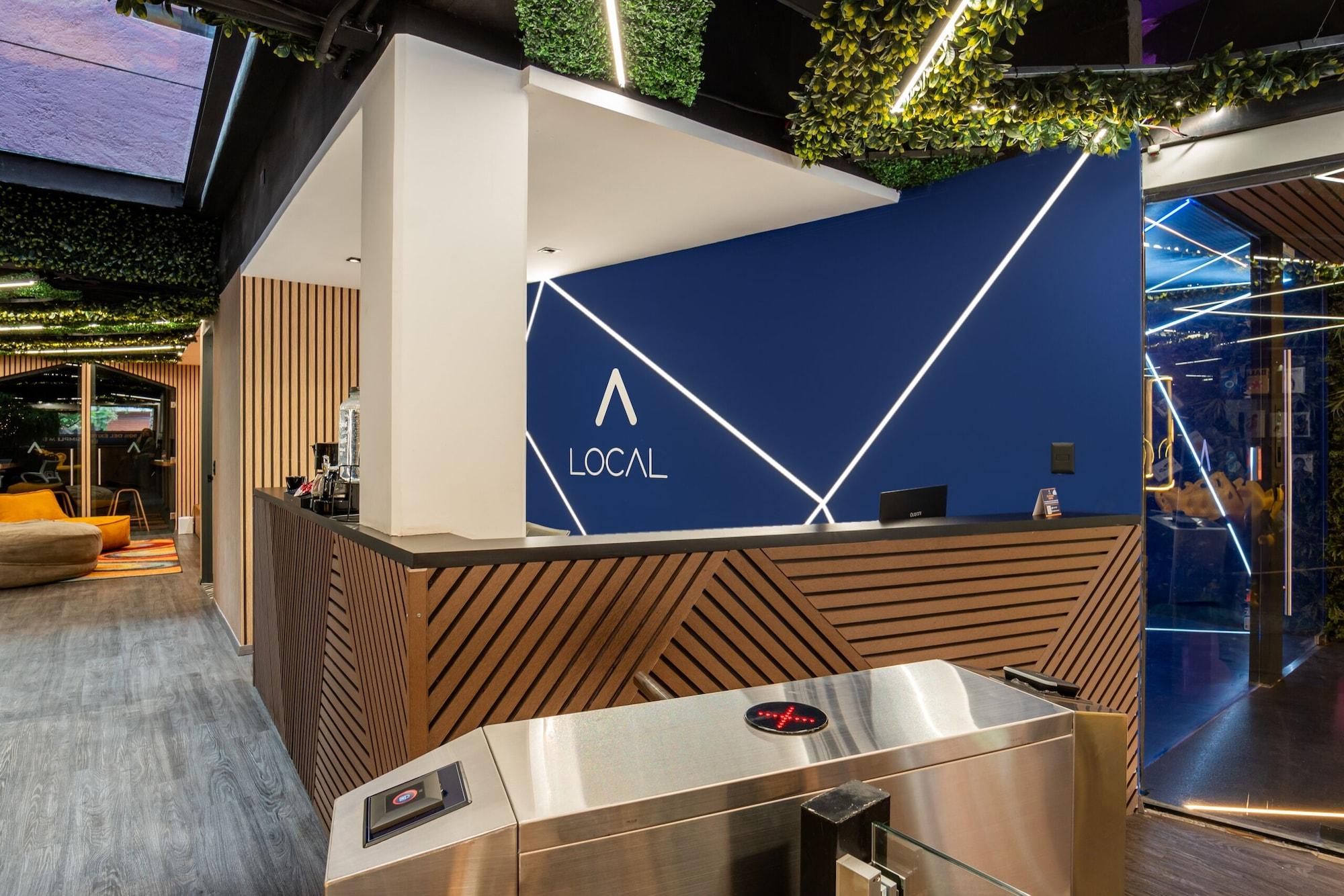 Vista Lobby Be Local