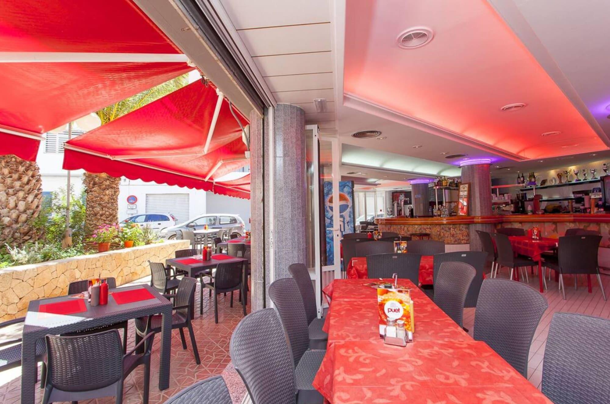 Restaurant Apartamentos Puet