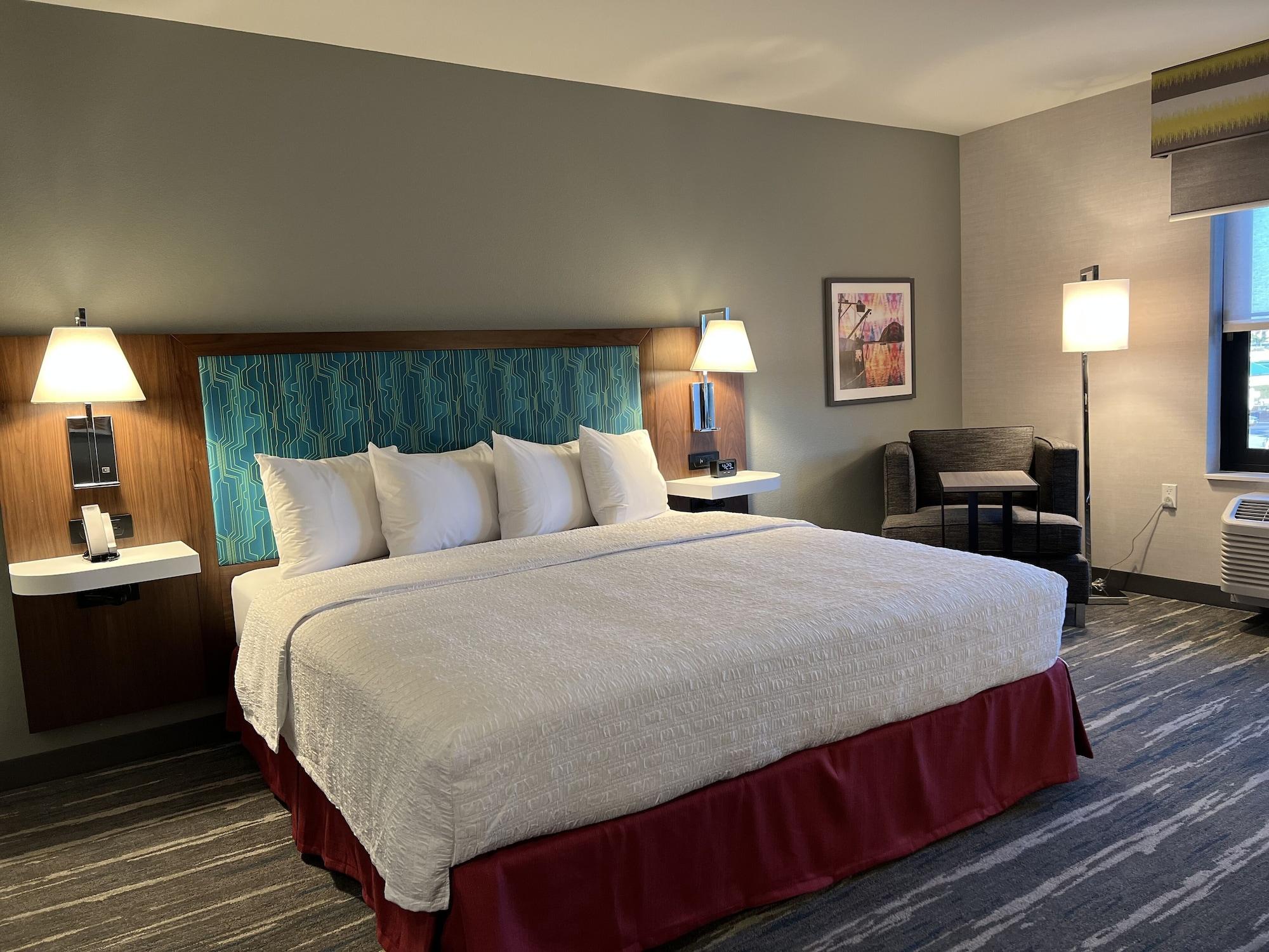 Habitación Hampton Inn & Suites Marina