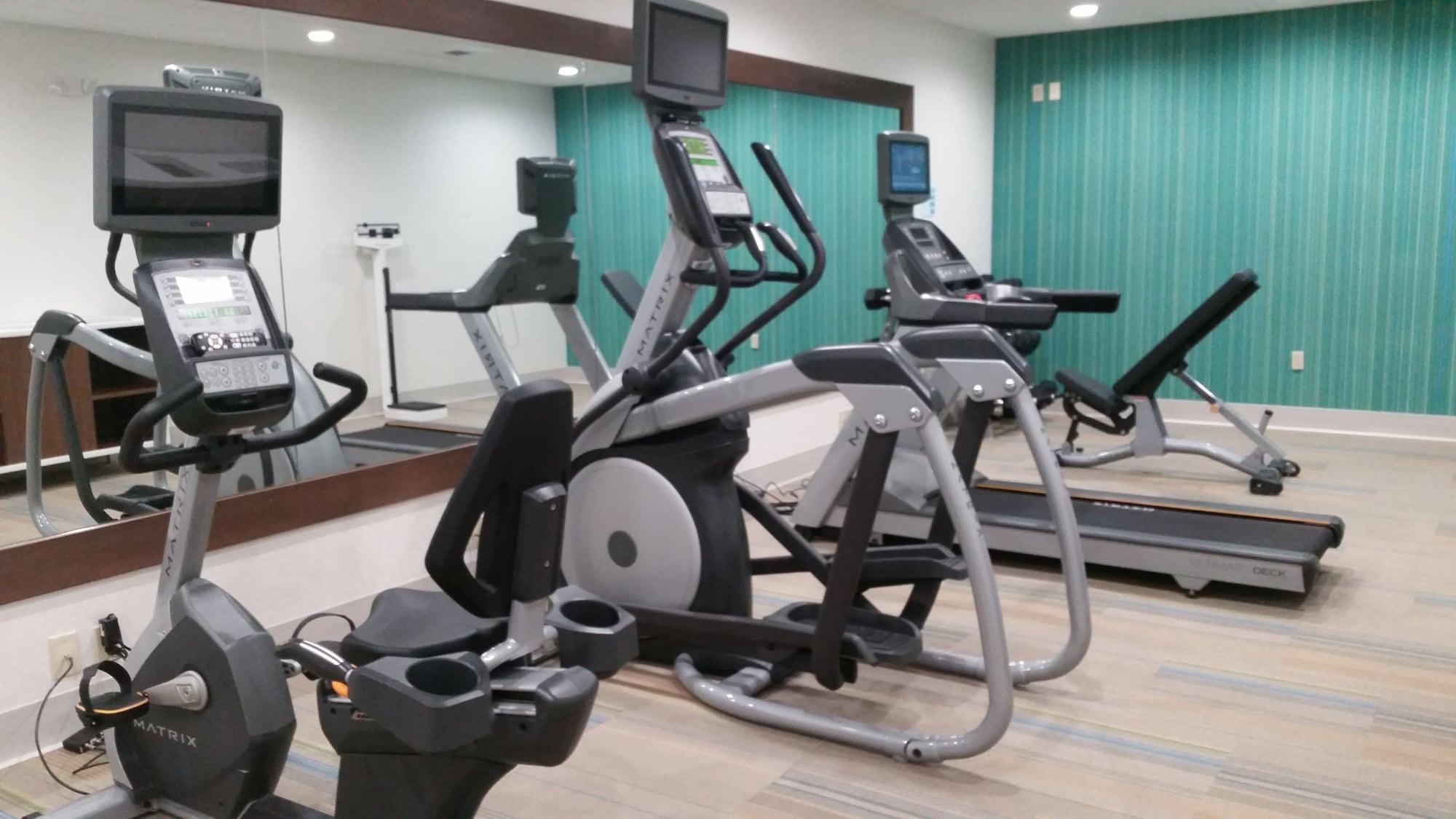 Gimnasio Holiday Inn Express and Suites Pigeon Forge Sevierville by IHG