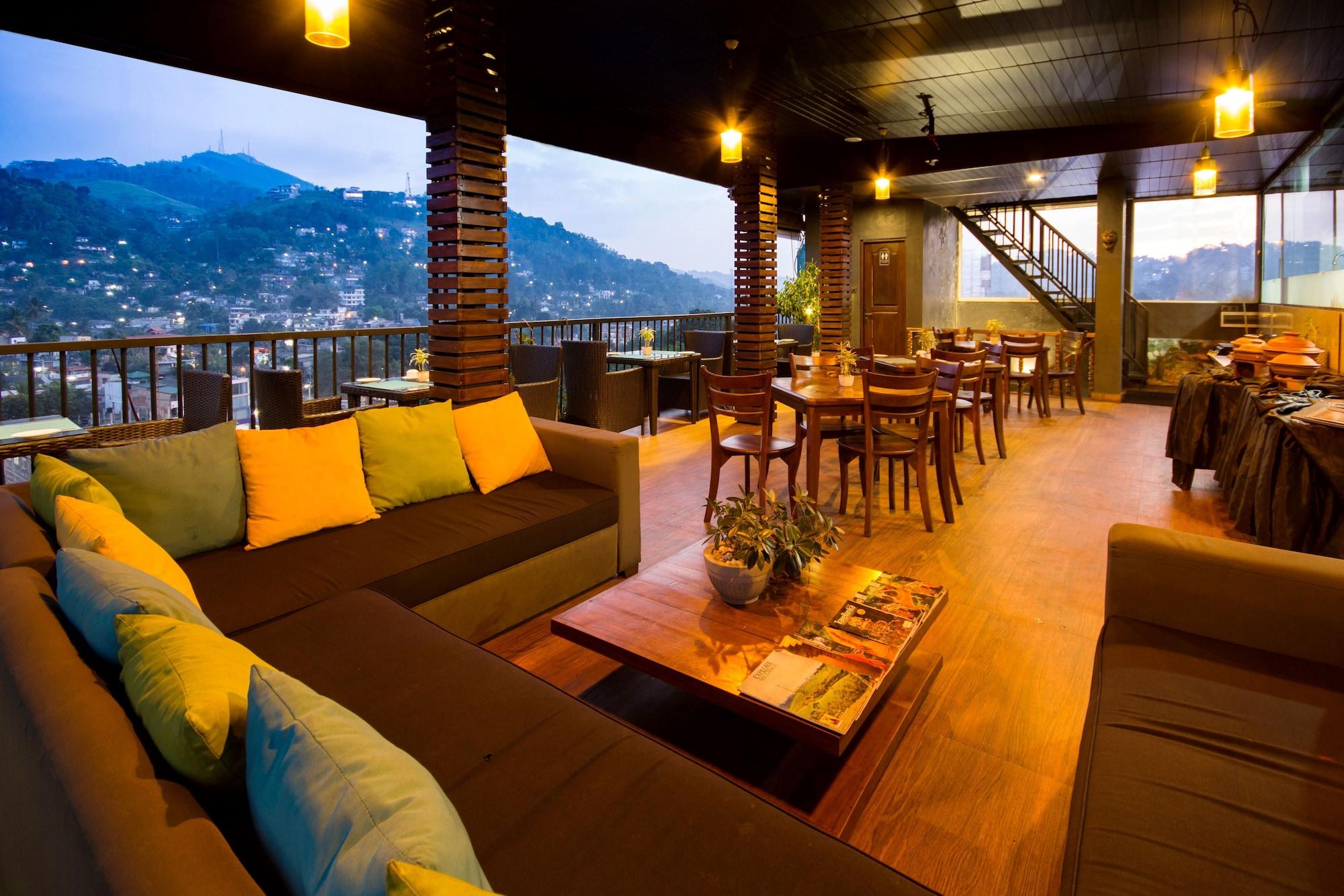 Vista Lobby Kandy City Stay