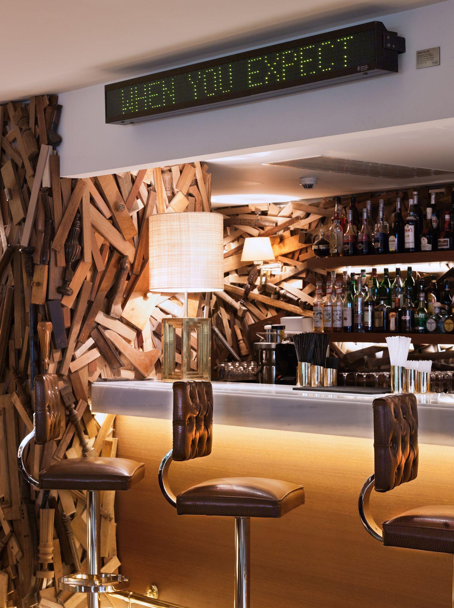 Bar/Salón New Hotel