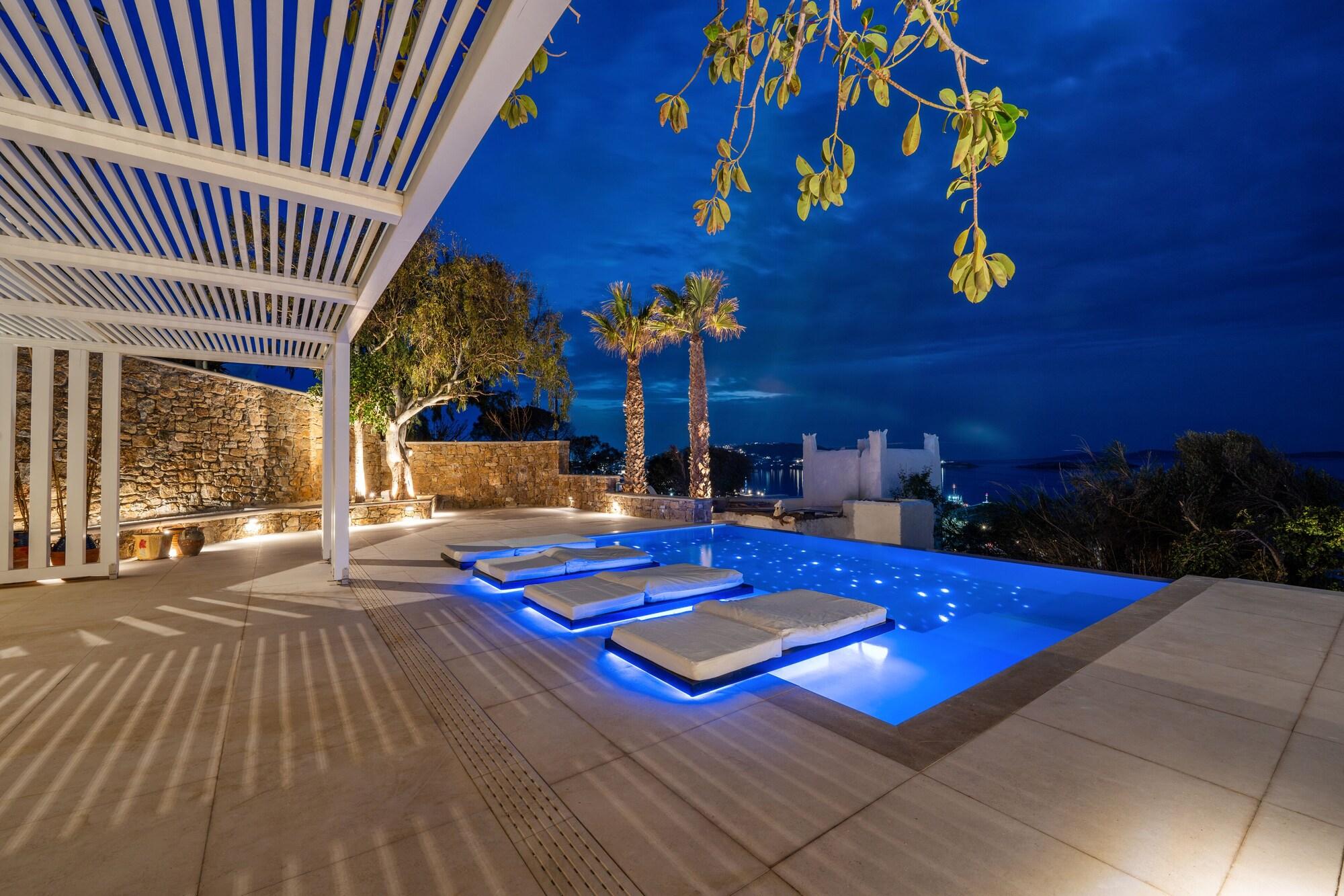 Varios Numi Suites